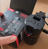 AI-Track Pro – 360° Smart Face Tracking Gimbal
