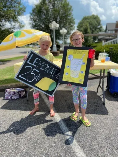 Alexs Lemonade Stand Foundation photo