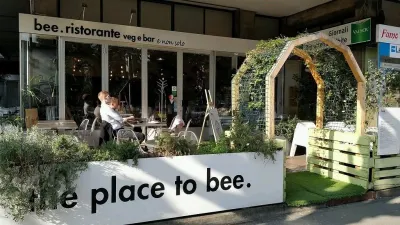 Bee. ristorante veg e bar photo