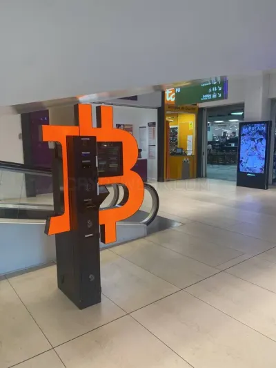 Cajero Bitcoin - Bitcoin ATM photo