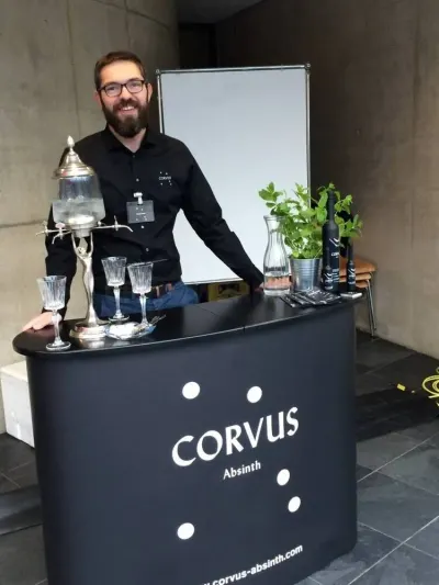 Cornix Absinth photo