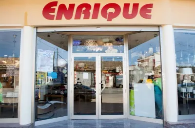 Enrique iluminación photo