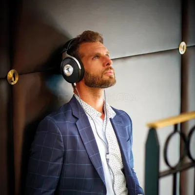 Headphones photo