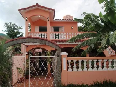 HolaCuba photo