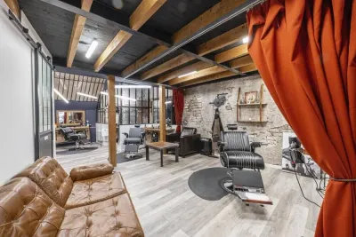 Industrie Barbershop photo