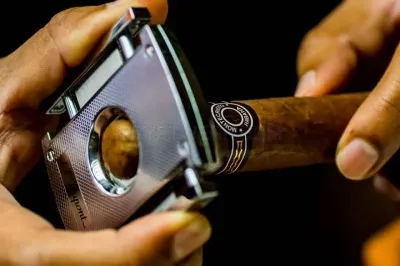 Mail Cuban Cigars photo