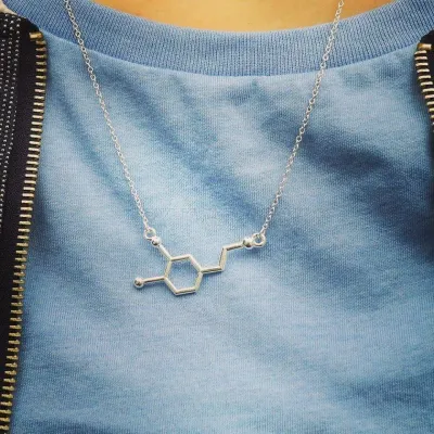 Molecule Store photo