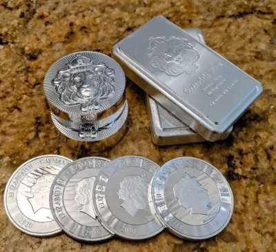 Scottsdale Mint photo