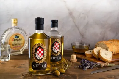 Selo Oils photo