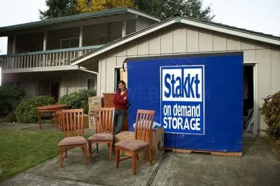 Stakkt photo