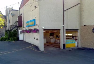 Super Carwash photo