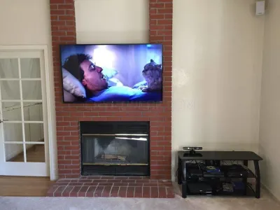 The Floating TV photo