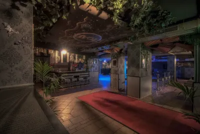 Tivoli Cologne photo