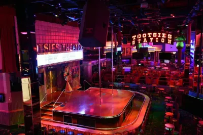 Tootsies Cabaret photo