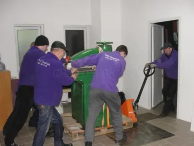 УРА! Переїзд photo