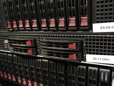 VelociHOST photo