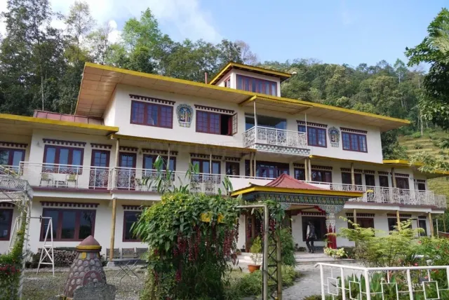 Bamboo Retreat Hotel website