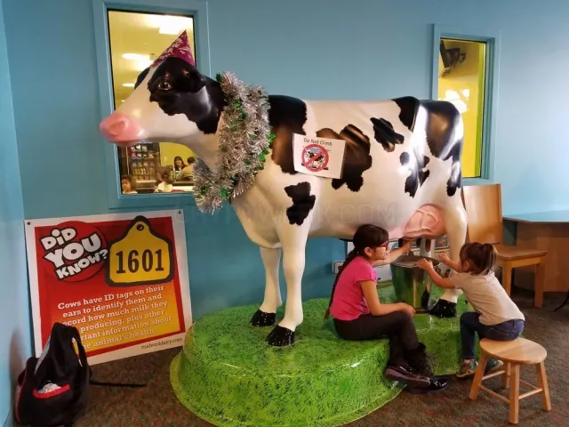 Childrens Museum in Oak Lawn website