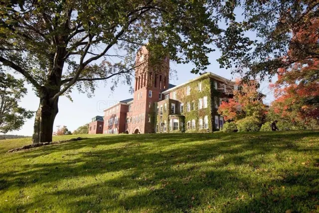 Cushing Academy website