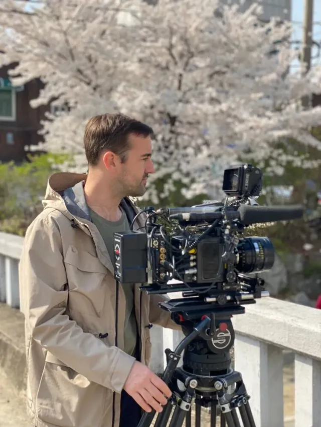 Freelance cameraman & photographer website