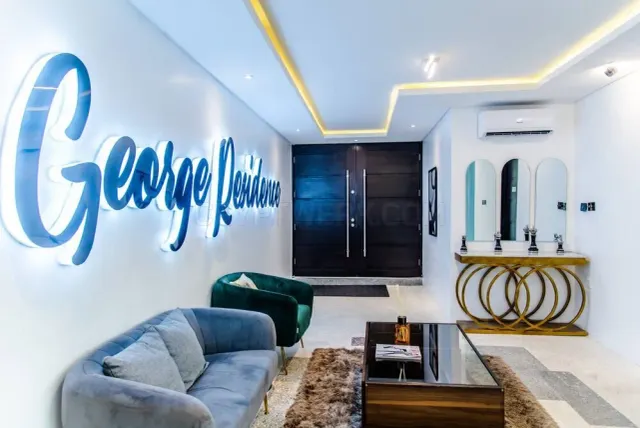 George Residence website
