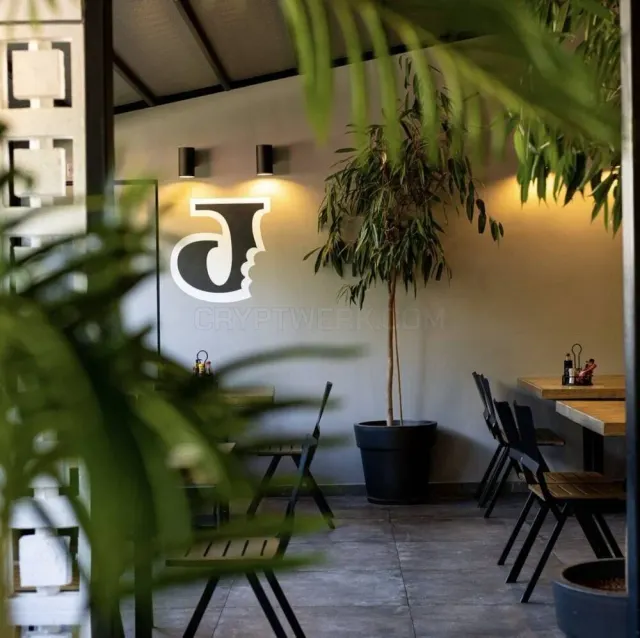 Juicy Grill website