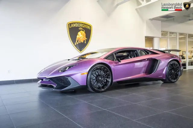Lamborghini Newport Beach website