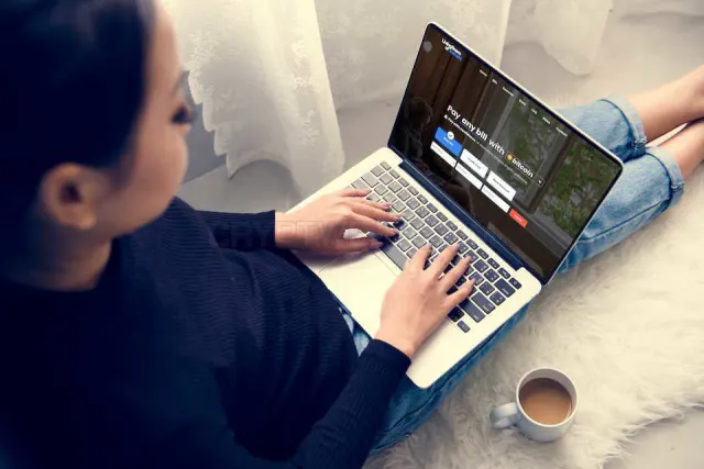 Living Room of Satoshi website