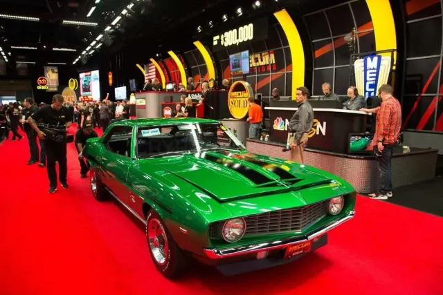 Mecum Auctions website
