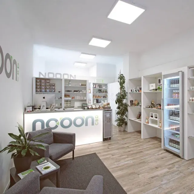 NOOON CBD website