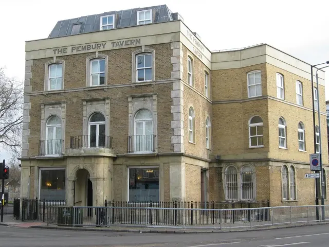 Pembury Tavern website