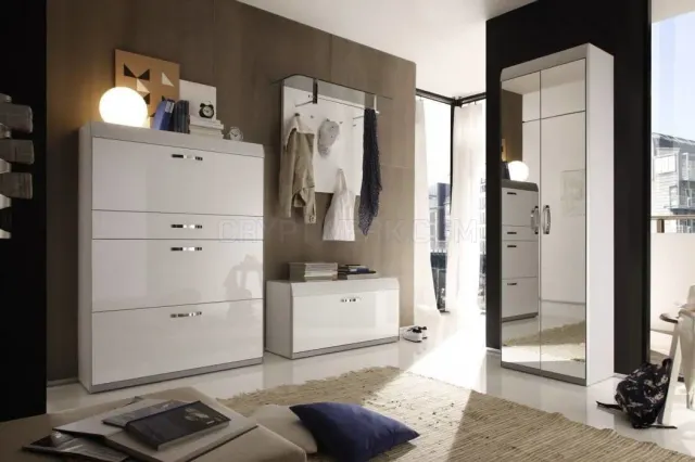 Tsourapa Furniture website