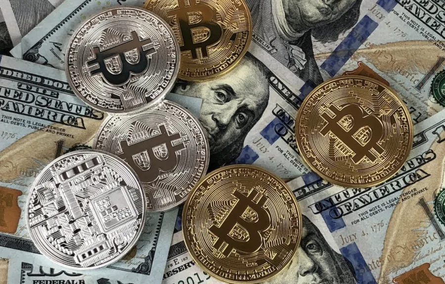 Crypto Casino Innovations: NFTs, Metaverse, and Virtual Reality