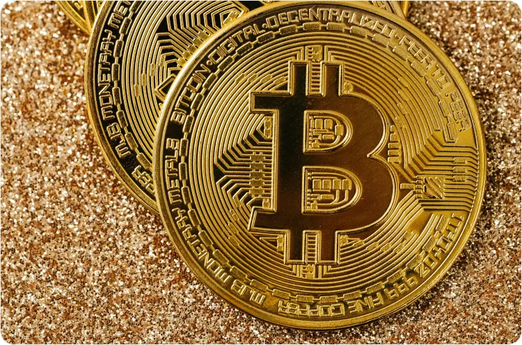 How Bitcoin Helps Small Businesses Avoid Banking Barriers and Get Paid Faster