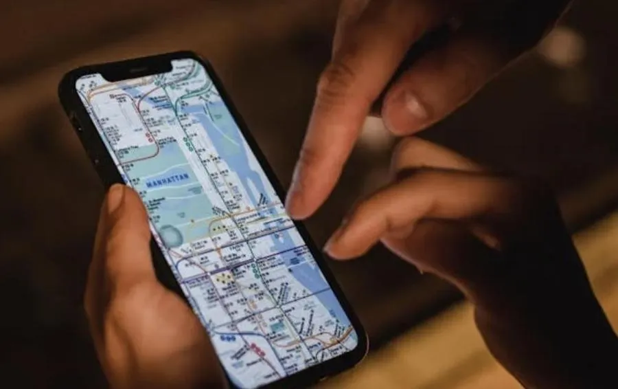 Building Location-Aware Applications: Choosing the Right Geocoding API