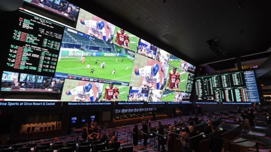 Crypto vs. Conventional: Deciphering the Diverse World of Gambling