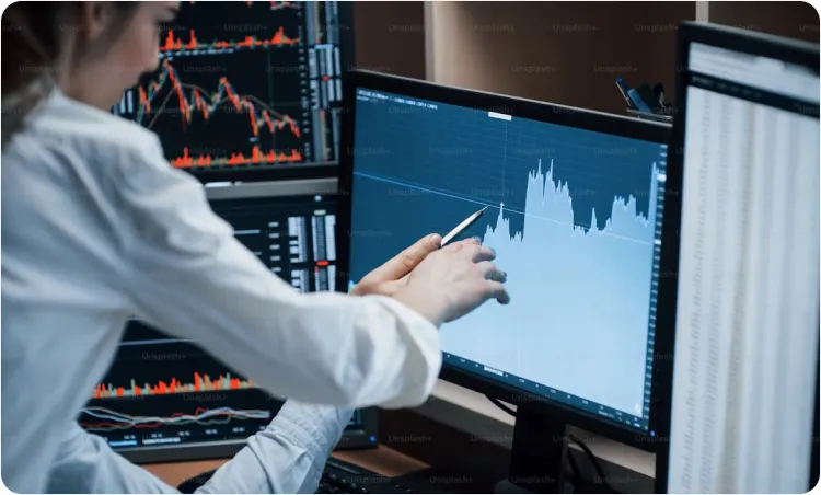 Rich with Character: How to Make Adequate Forex Trading Decisions During a Crisis