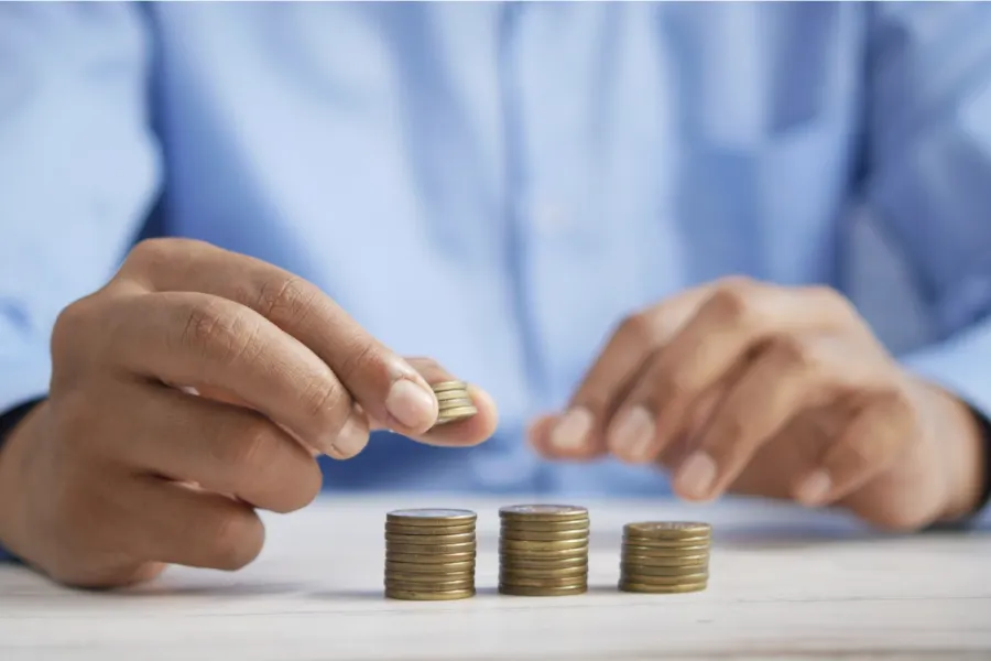 Saving Money for Retirement vs. Paying Off Student Loans
