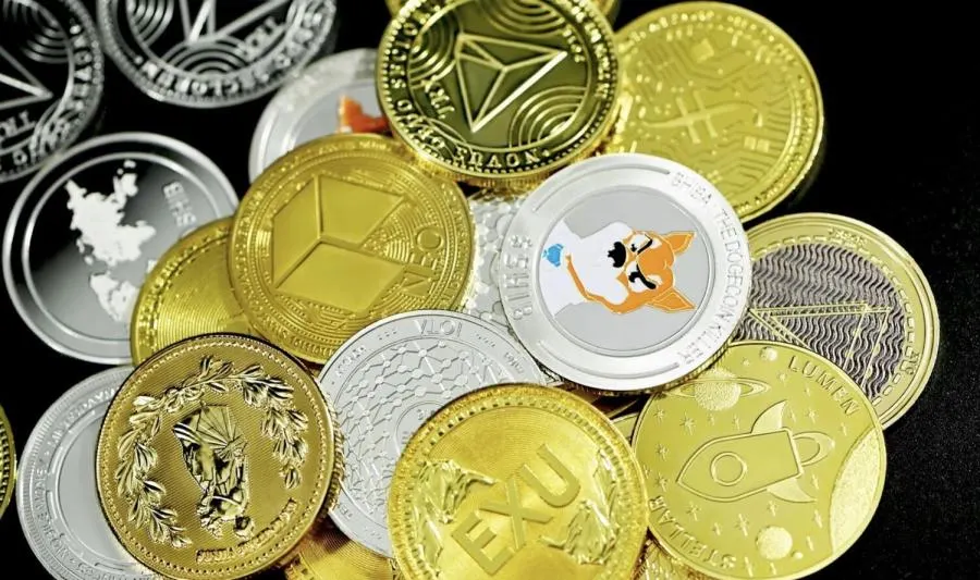 New vs Longer-Established Cryptos: Weighing the Pros and Cons for Investment
